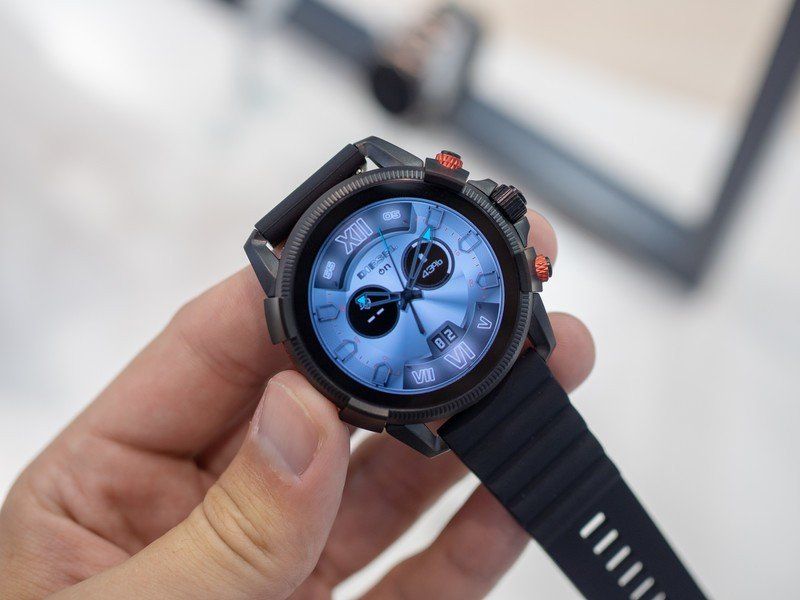 Diesel Full Guard 2.5 smartwatch