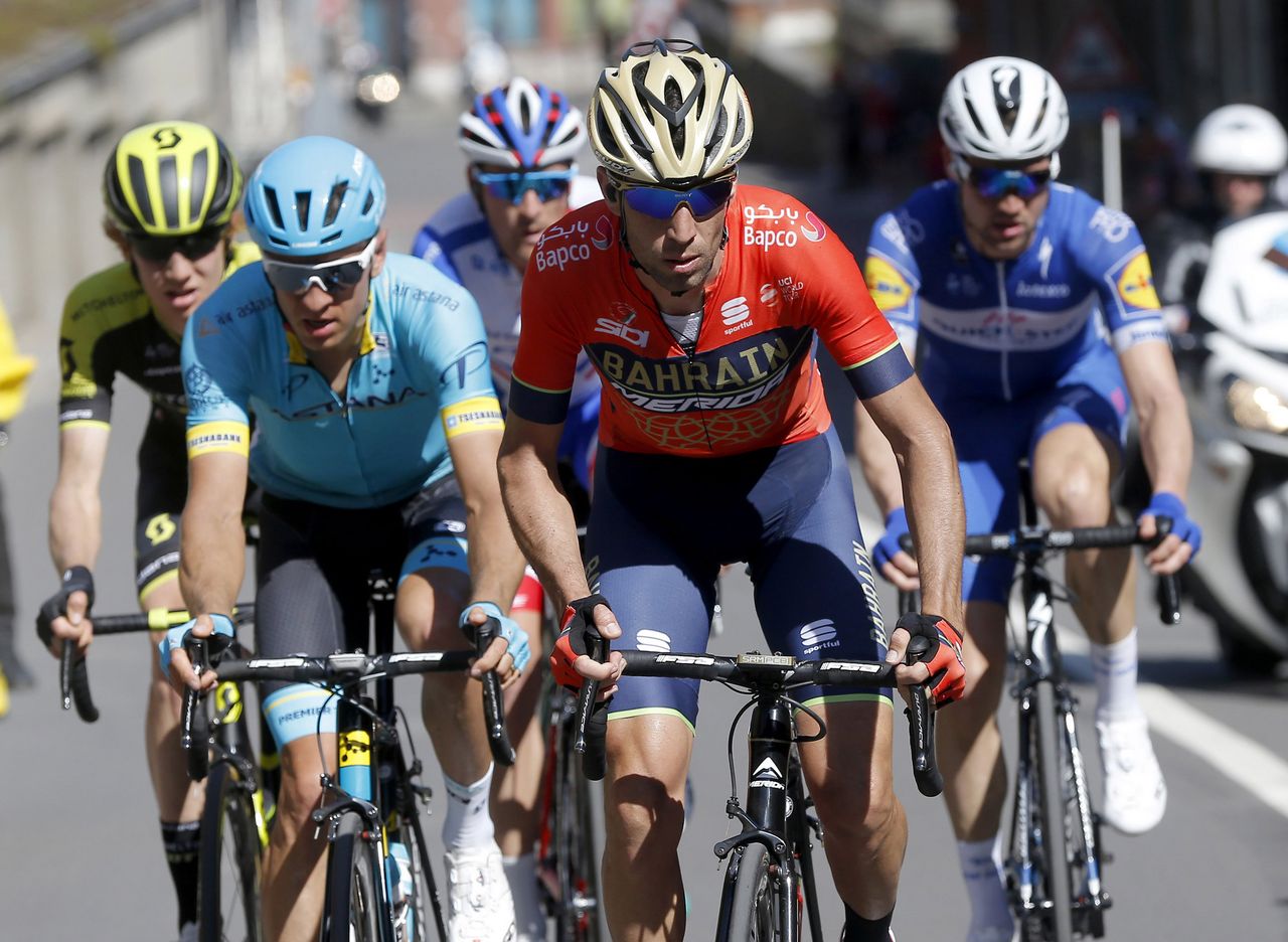 Vincenzo Nibali (Bahrain-Merida) went into the breakaway in la Fleche Wallonne