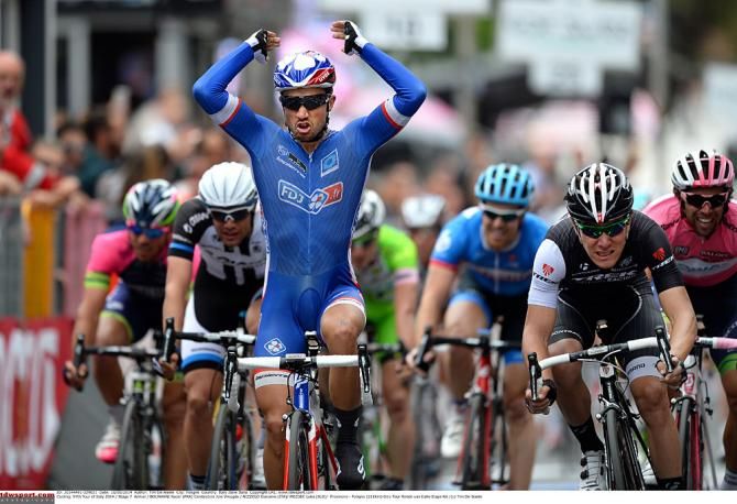 Nacer Bouhanni (FDJ) wins stage 7 of the Giro d'Italia