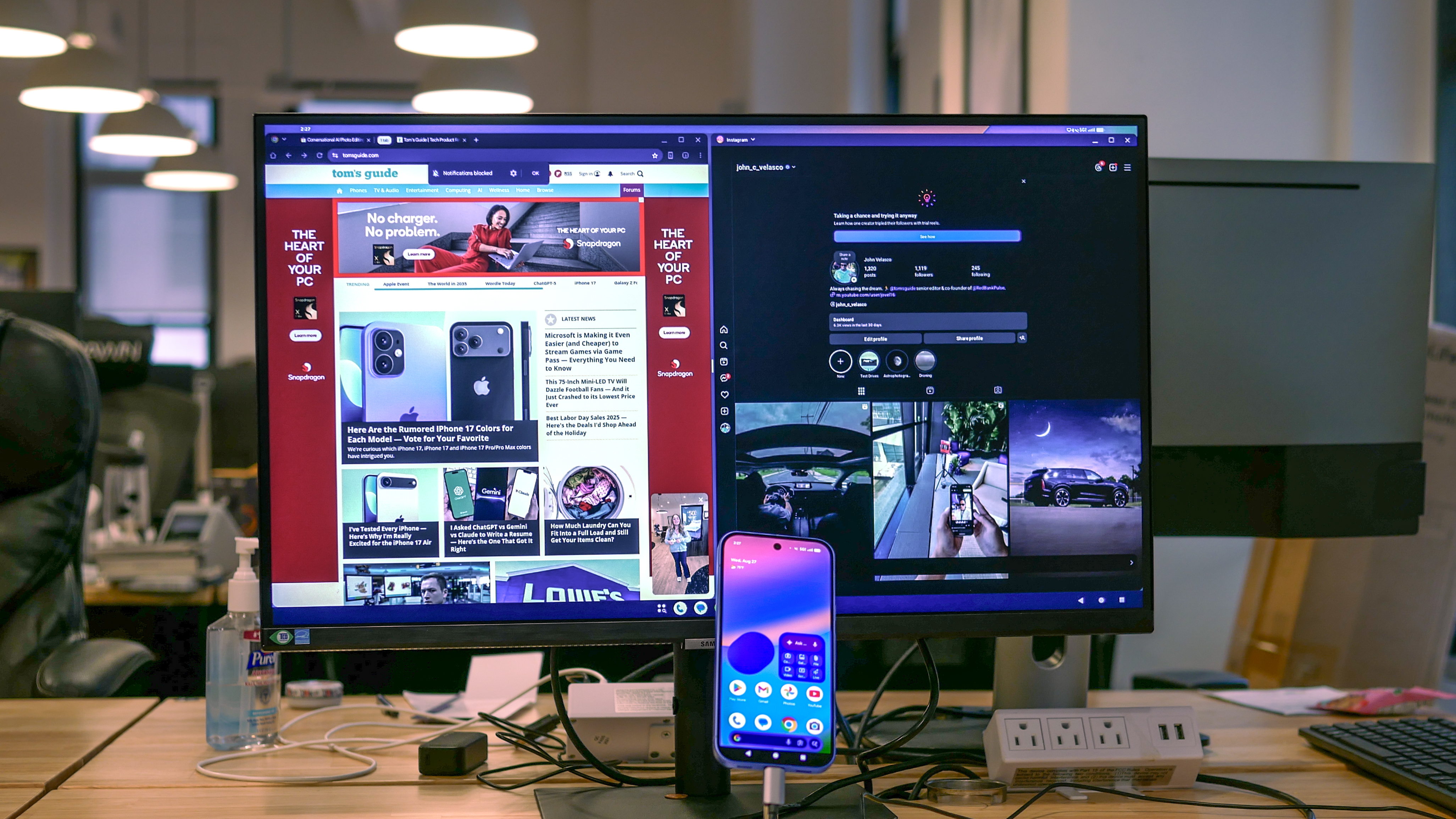 Pixel 10 running Android 16 desktop mode showing window tiling.