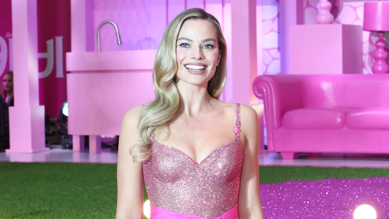 Margot Robbie Barbie sequel