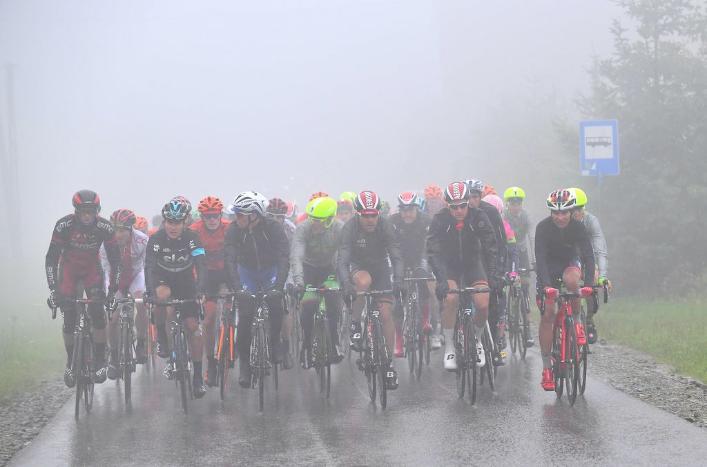 Heavy fog descended on the stage