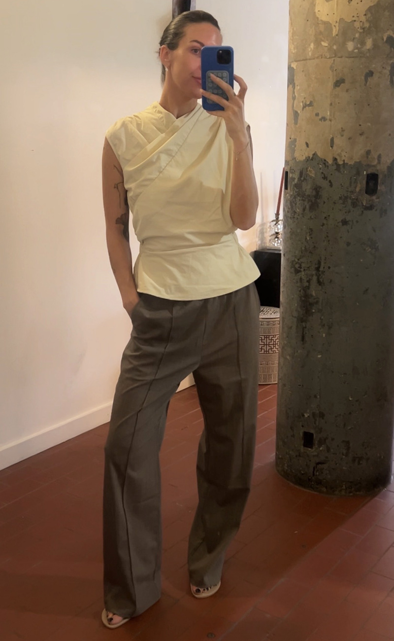 Personal stylist Anna Baldwin modeling unique neutral color trends.