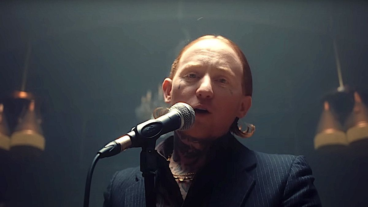 “We talk about how rock ’n’ roll will never die, but we never really talk about how maybe the idea of the rock star should die": Frank Carter & The Rattlesnakes shares new single, album news and world tour plans