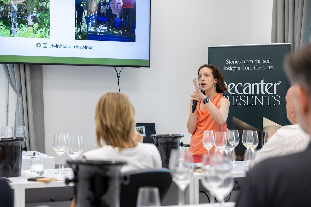Ines Salpico leading the tasting