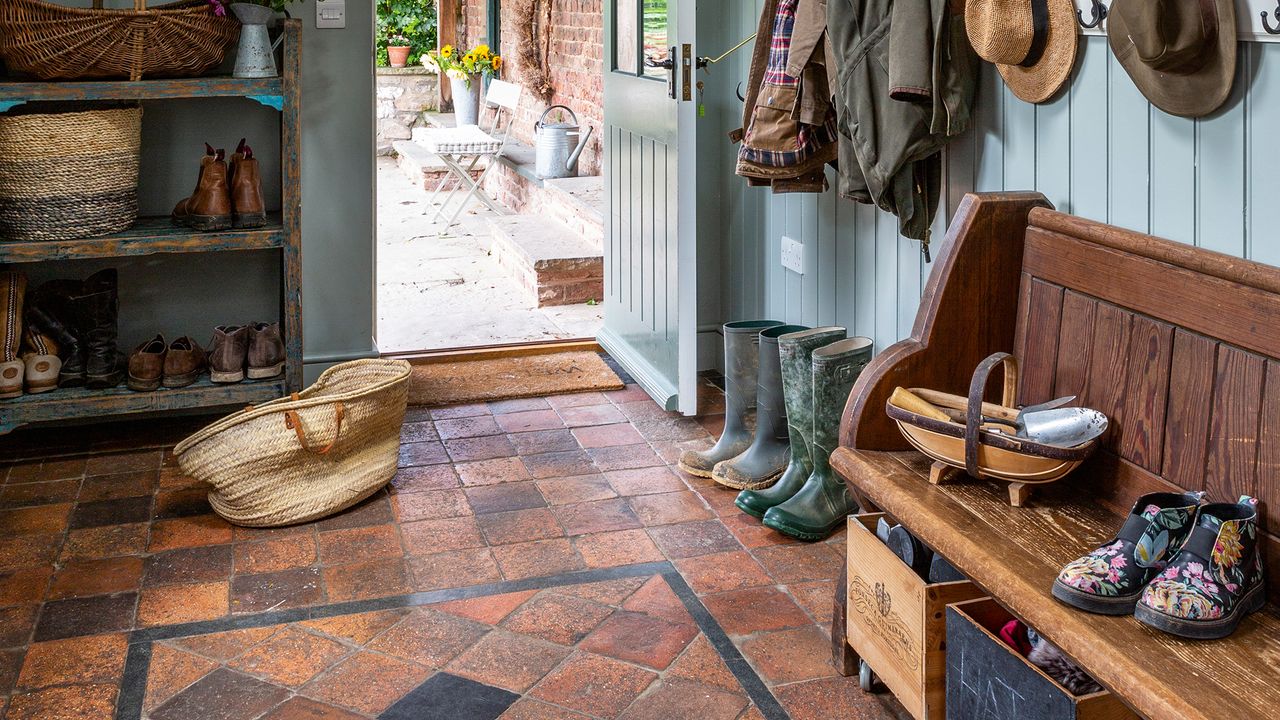 How to repair floor tiles – quarry floor in boot room