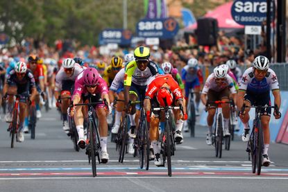 Arnaud Demare stage six Giro 2022 victory.