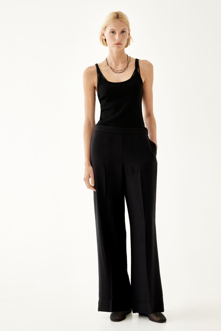 Wide Trousers
