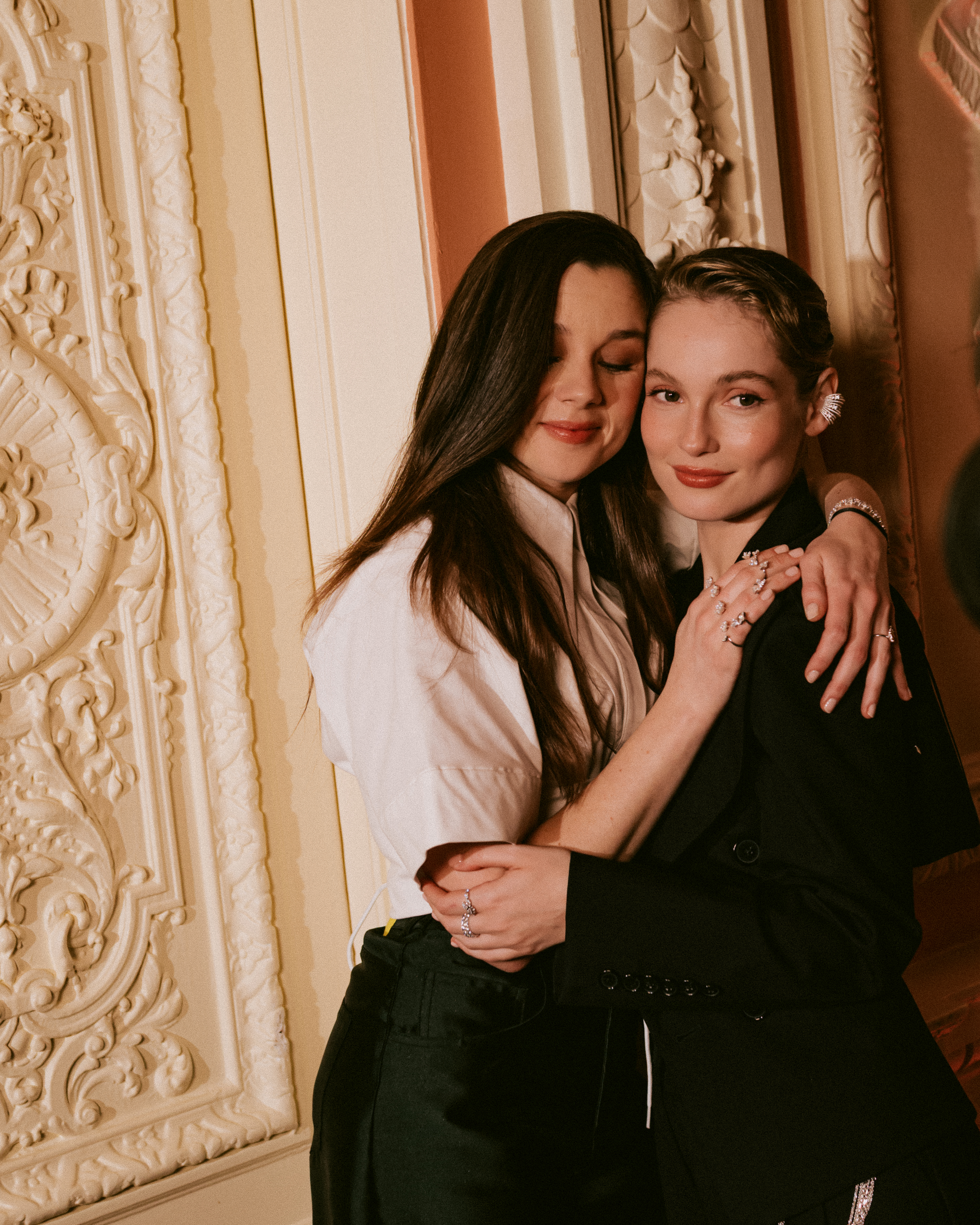 Bridgerton actresses Hannah Dodd and Claudia Jessie at the Pandora x 'Bridgerton' launch event in London.