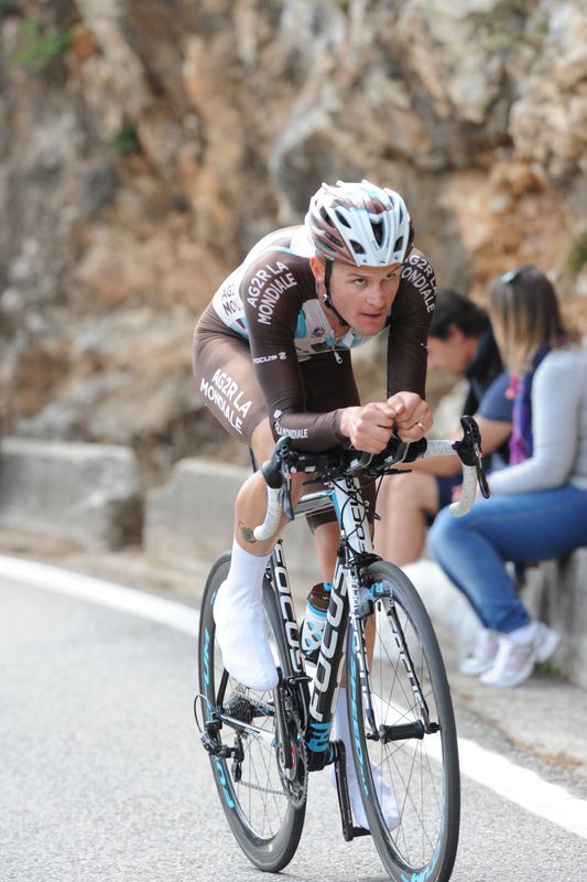 Maxime Bouet on the drops as he climbs up Monte Grappa in 2014