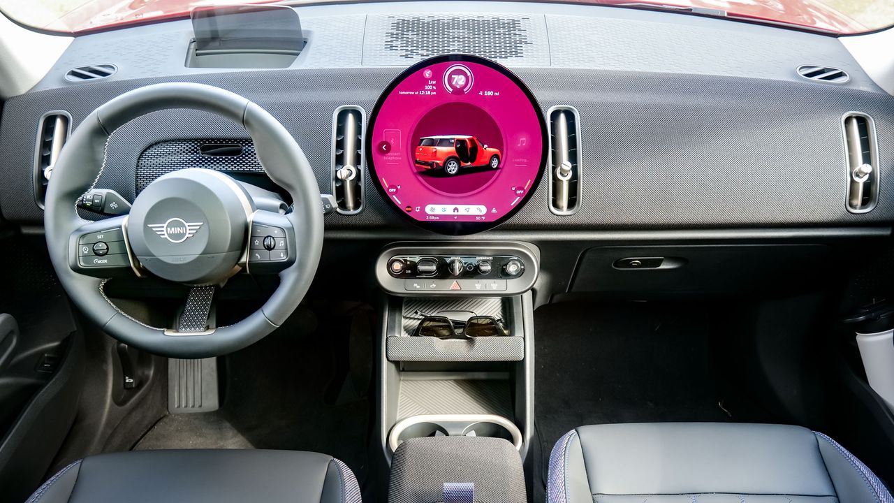2025 Mini Cooper Countryman SE All4 review.