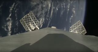 SpaceX's Falcon 9 Rocket Coming Back to Earth