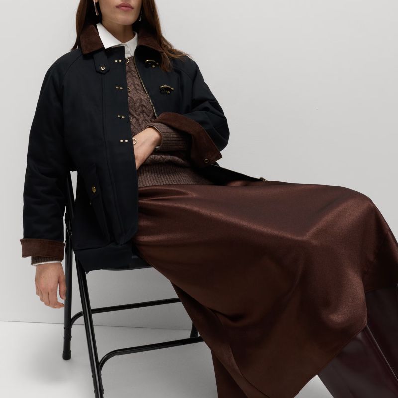 Pure Cotton Lightweight Buckle Country Jacket on model 