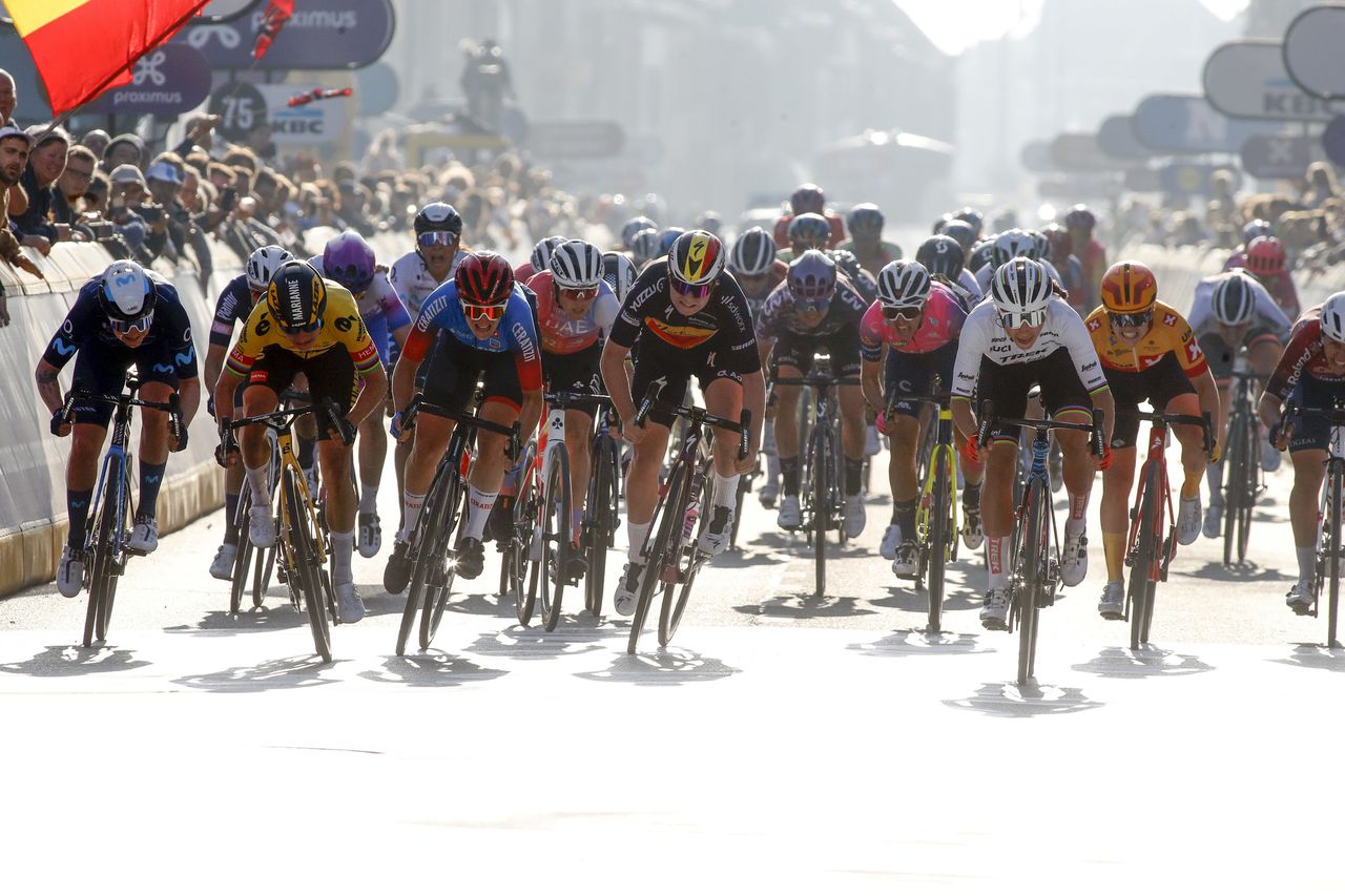 Gent Wevelgem Women 2022 9th Edition Ypres Wevelgem 159 km 27032022 Elisa Balsamo ITA Trek Segafredo Marianne Vos NED Team Jumbo Visma Maria Giulia Confalonieri ITA Ceratizit WNT Pro Cycling photo Rafa GomezSprintCyclingAgency2022