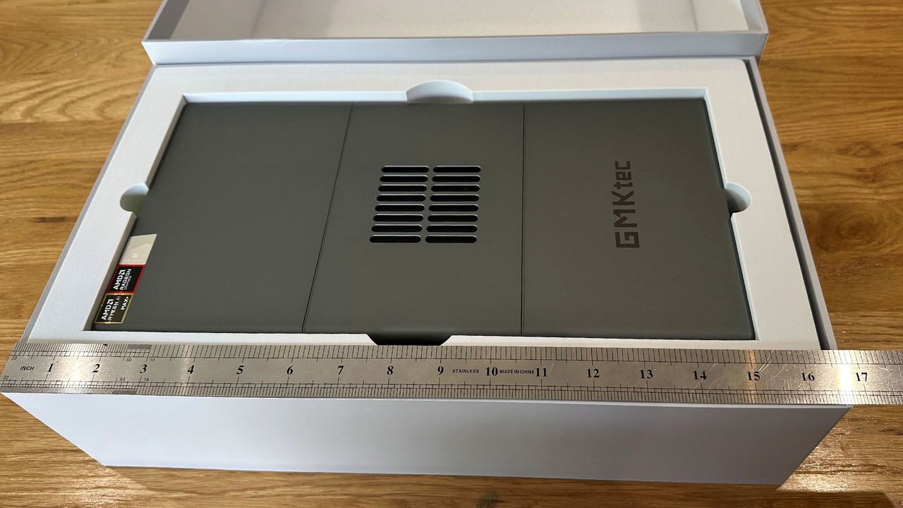 GMKtec Evo-X3