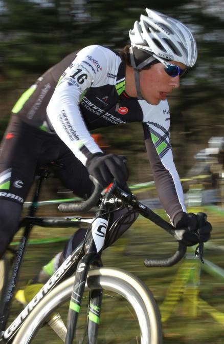 Curtis White (Cannondale p/b Cyclocrossworld) having done his teamwork for the day tries to stay with the top group.