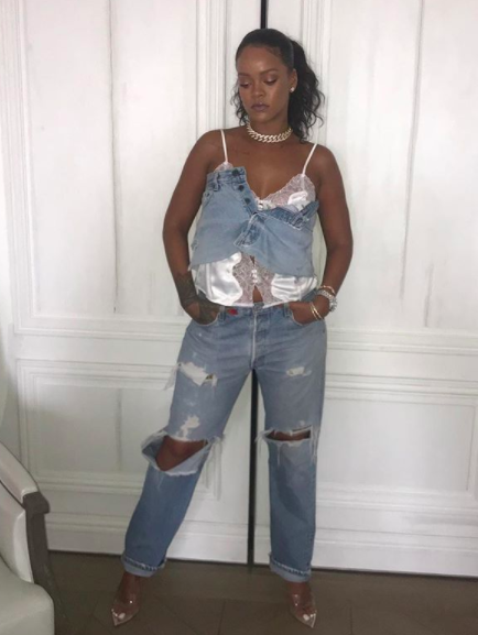 rihanna street style