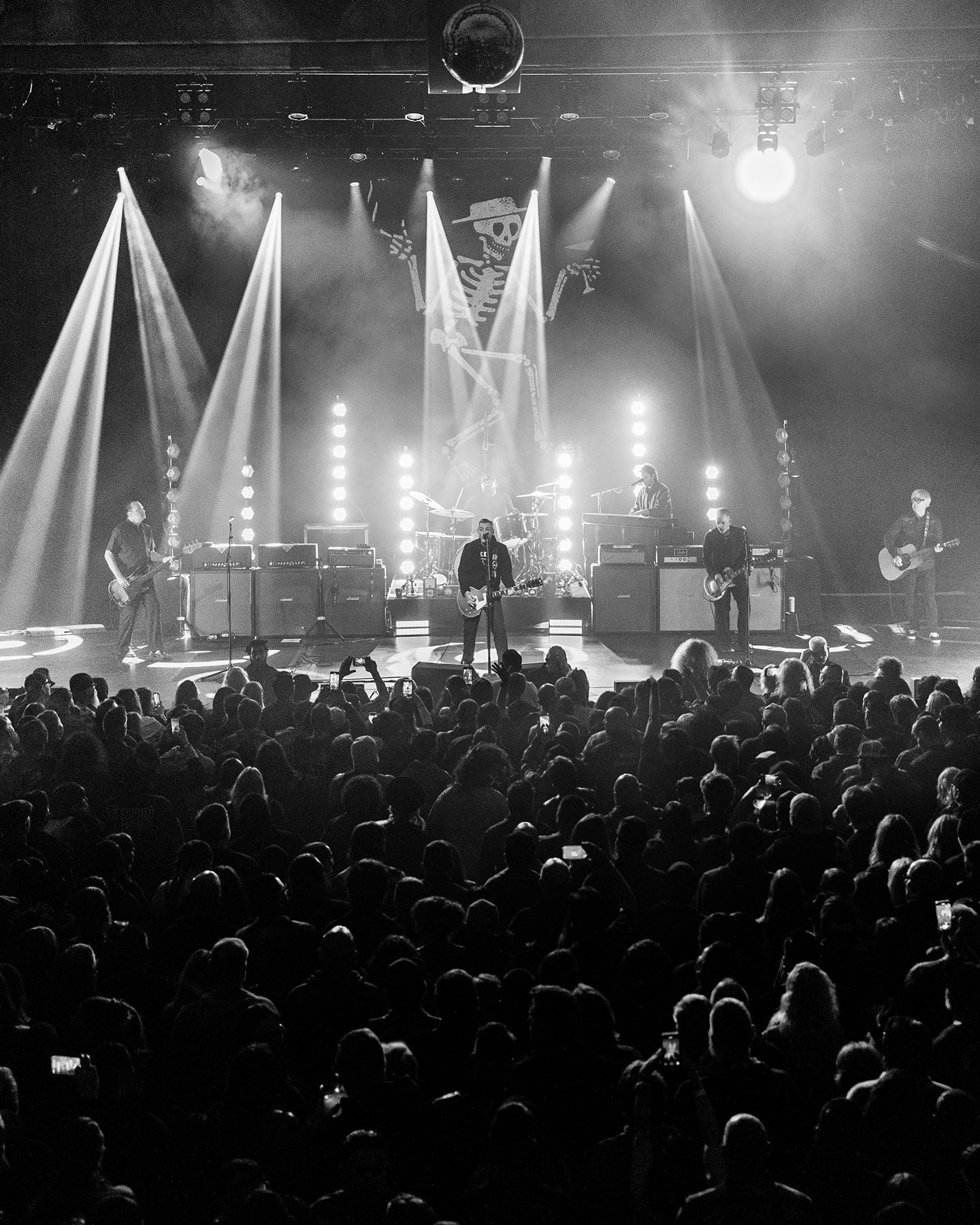 RMA’s disco ball eclipses the center L2D hang during Social Distortion’s RMA set on New Year’s Eve.