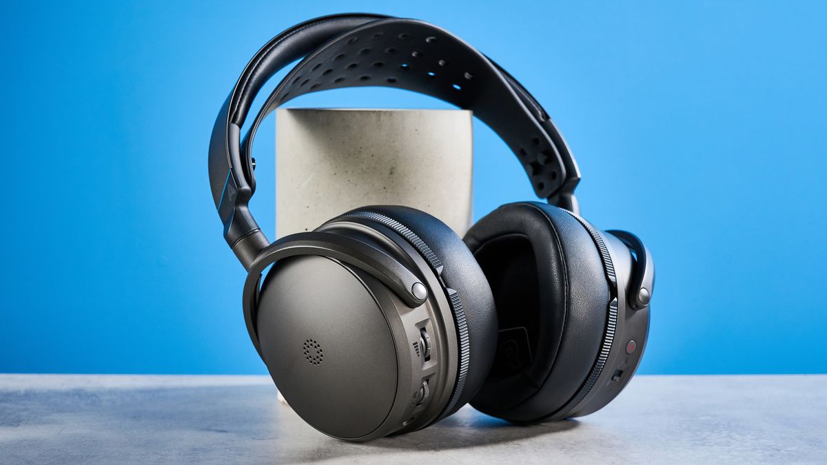 Audeze Maxwell 2 against a blue background