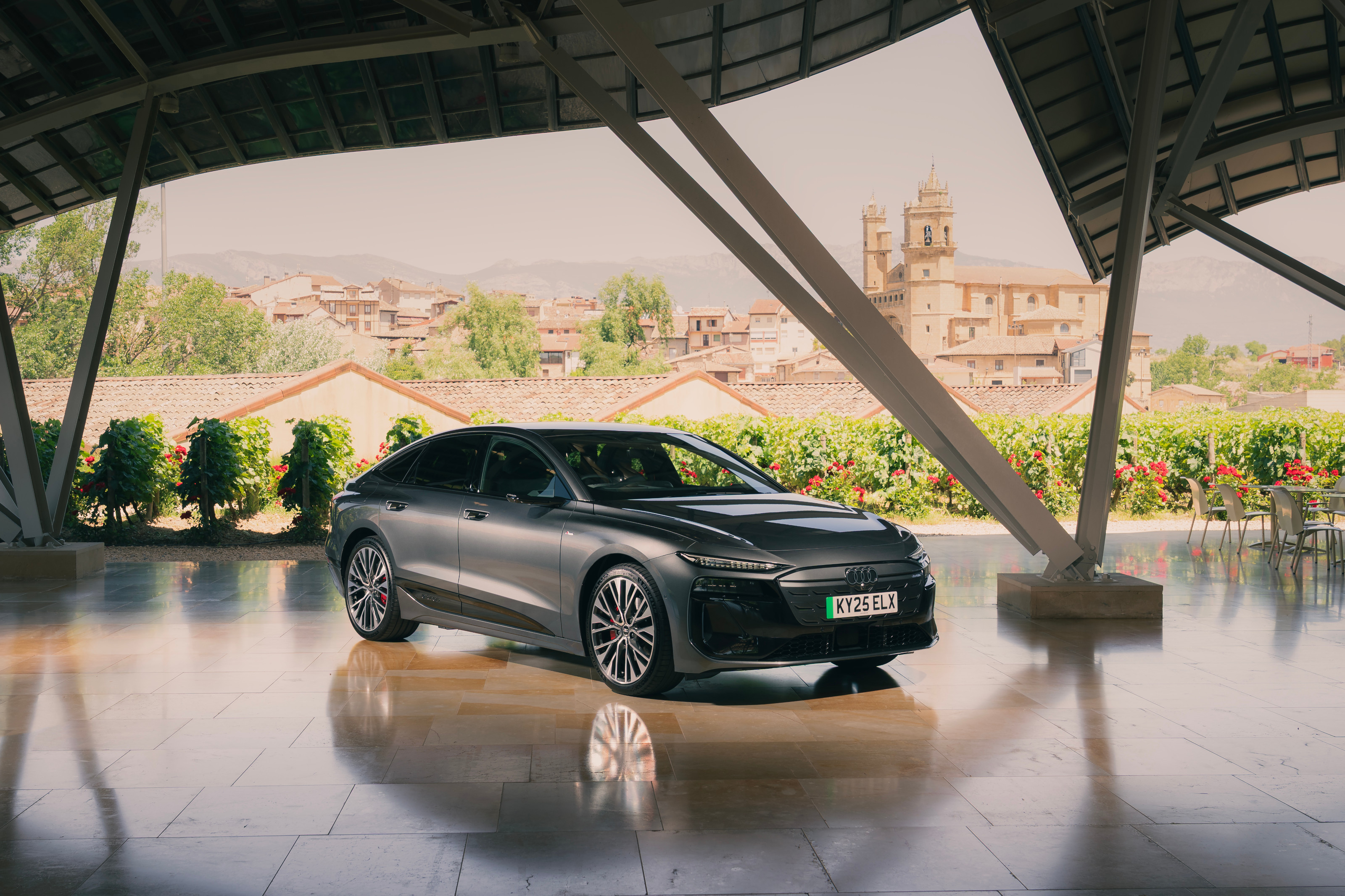 Audi A6 Sportback e-tron, 2025