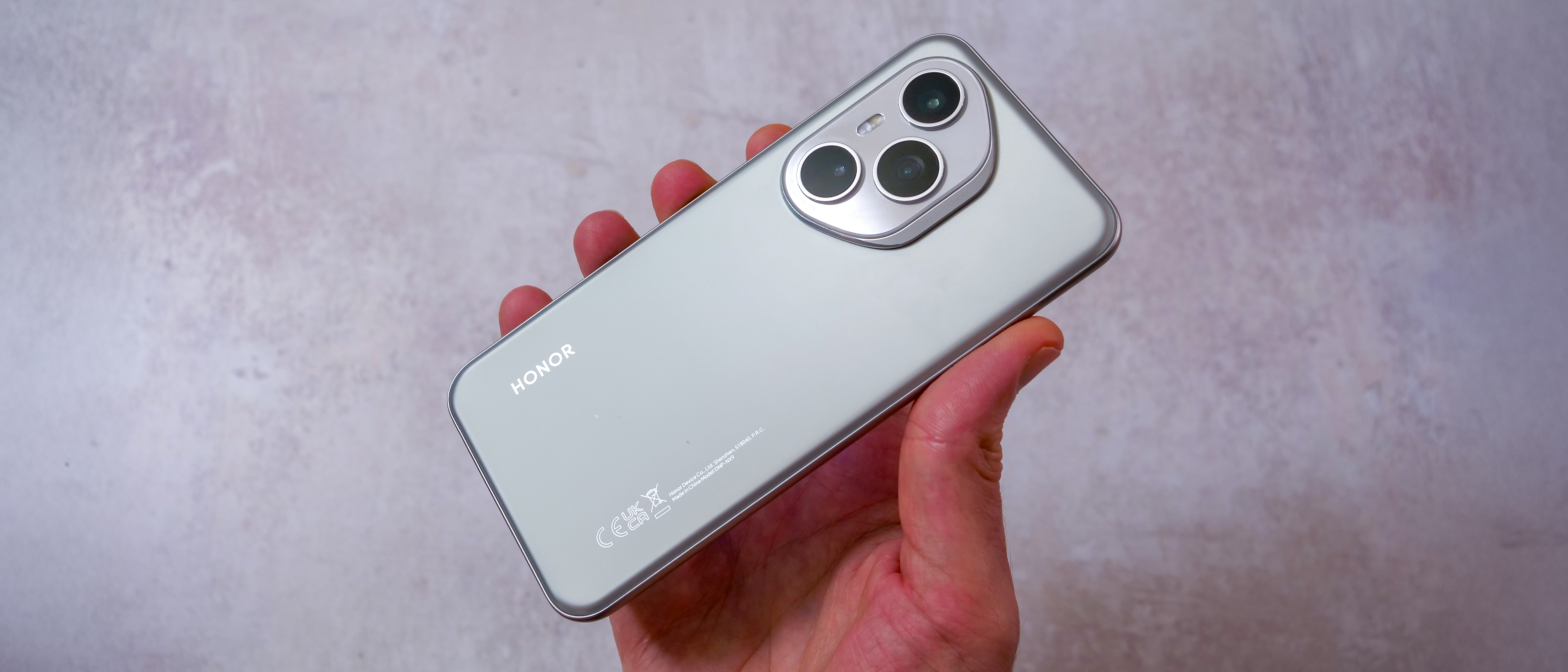 A photo of the Honor 400 Pro