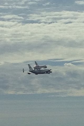 Shuttle Carrier Aircraft and Discovery Flying