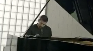 Lionel Messi piano