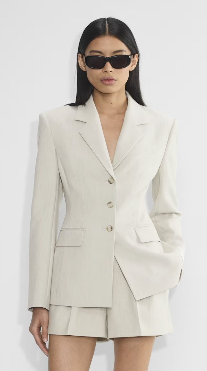 Aritzia, Standout Blazer - (Re)ssential