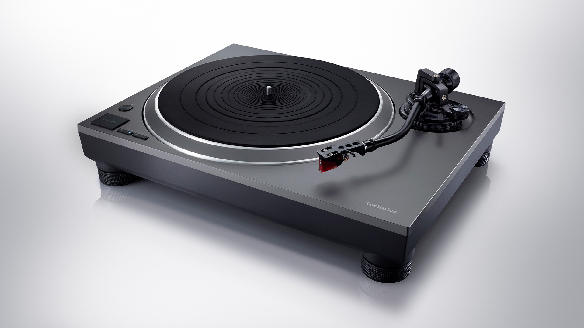 Technics SL-1500CS turntable