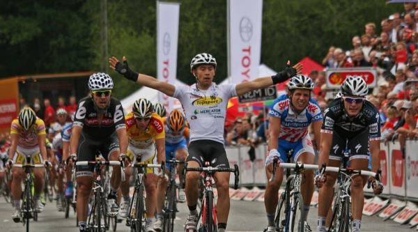 Michael Van Staeyen wins stage 2 of the Tour of Denmark