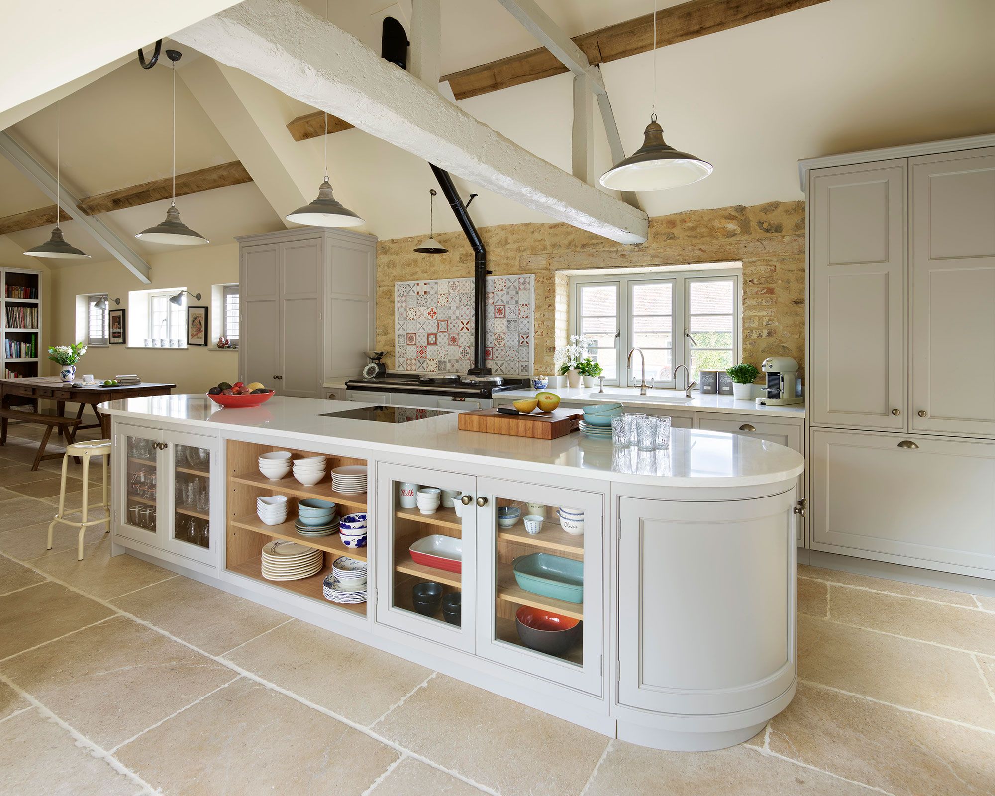 Farmhouse-kitchen-island-ideas-009-Teddy-Edwards-at-Kit-Architecture_darren-chung