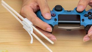 PS5 chopsticks holder