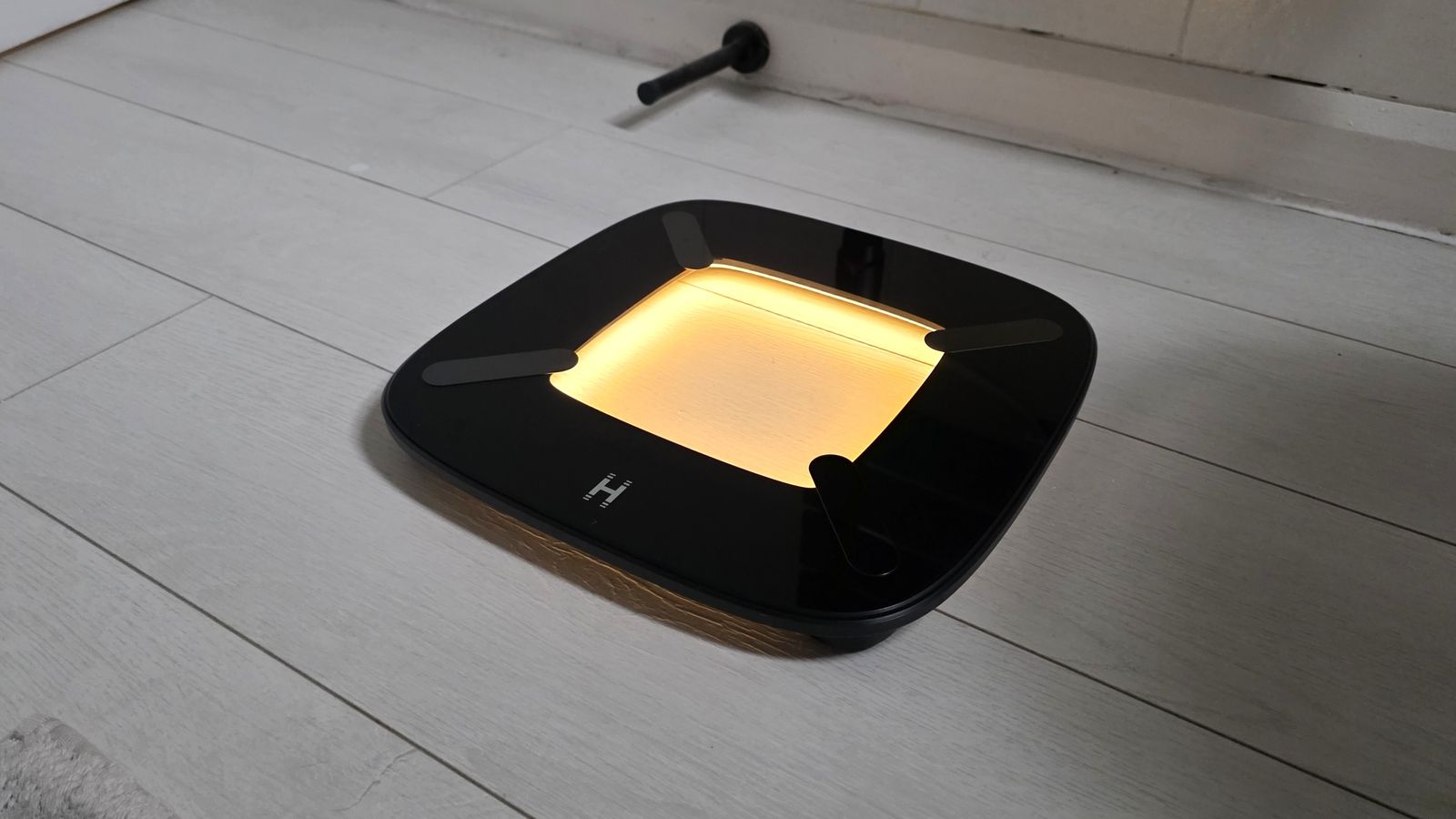 Homedics Glo Body Analyser Bathroom Scale