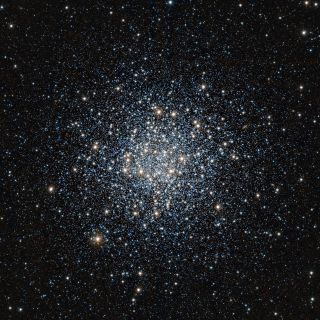 This ESO photo showsthe globular star cluster Messier 55