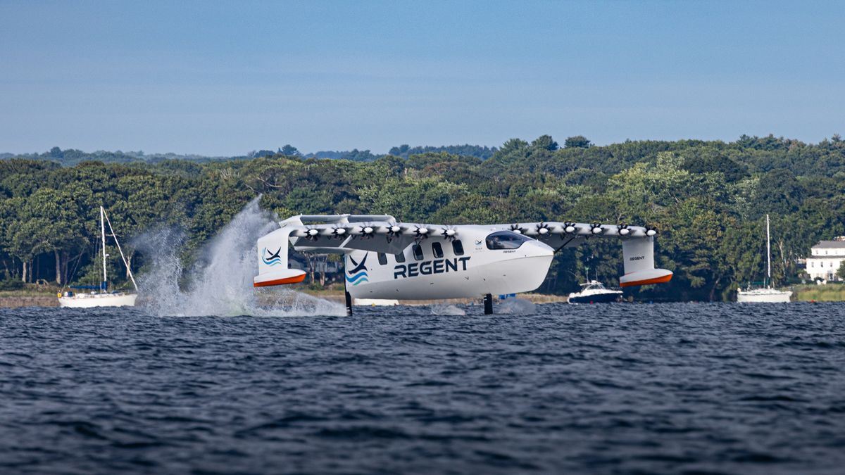 An electric plane that transforms into a boat just flew its first human-crewed flight — Viceroy Seaglider has a 15,000lbs MTOW and will fly up to 180 miles