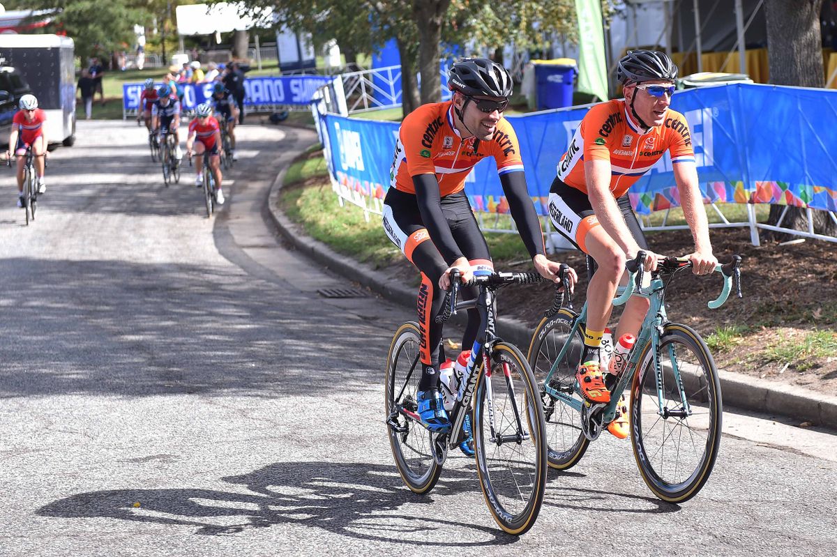 The Dutch duo of Tom Dumoulin and Robert Gesink out tranining