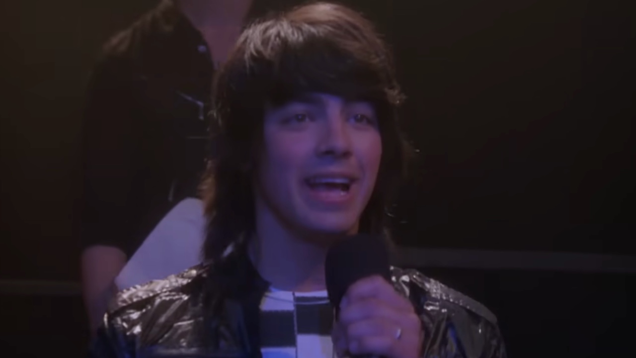 Shane Grey (Joe Jonas) sings in Camp Rock.
