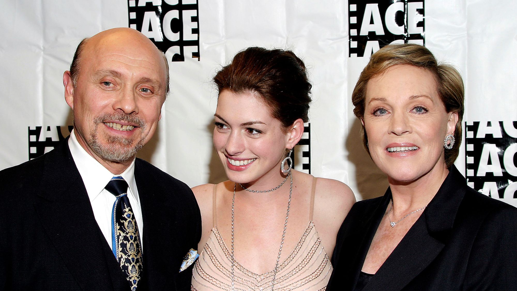 Hector Elizondo, Anne Hathaway and Julie Andrews at the 54th Annual ACE Eddie Awards in 2004