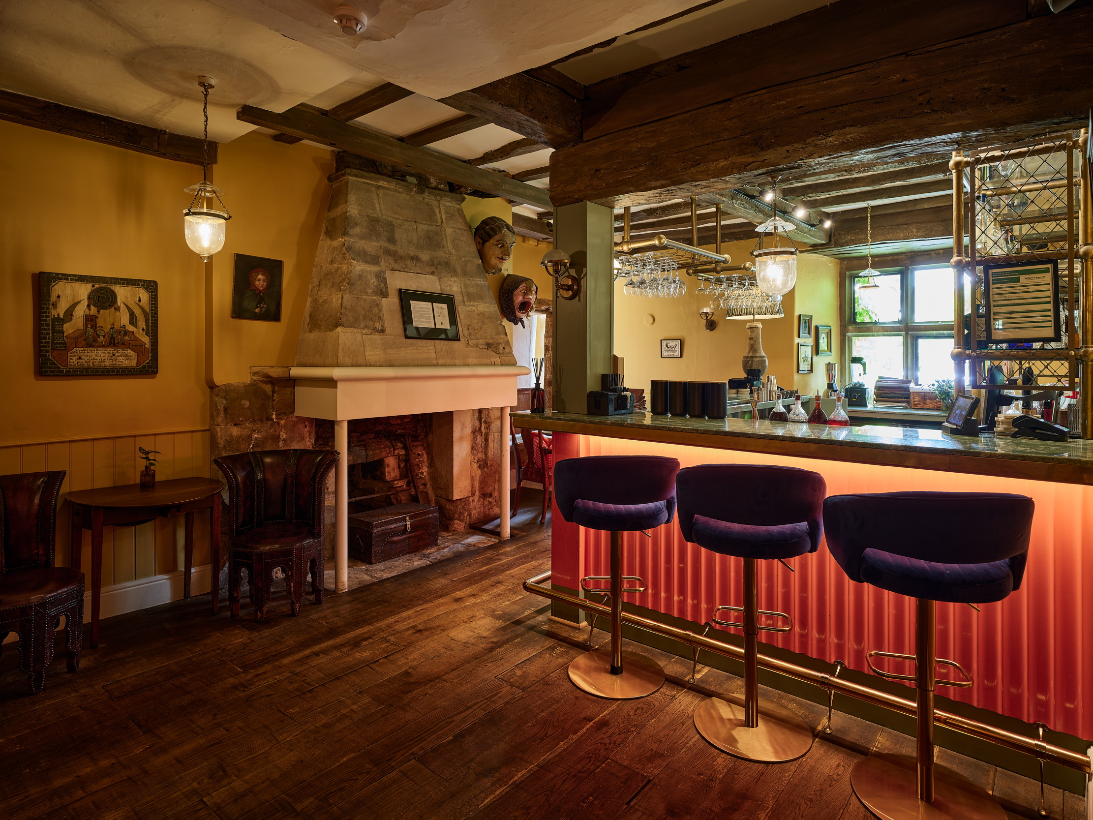 Images of the Old Bell in Malmesbury