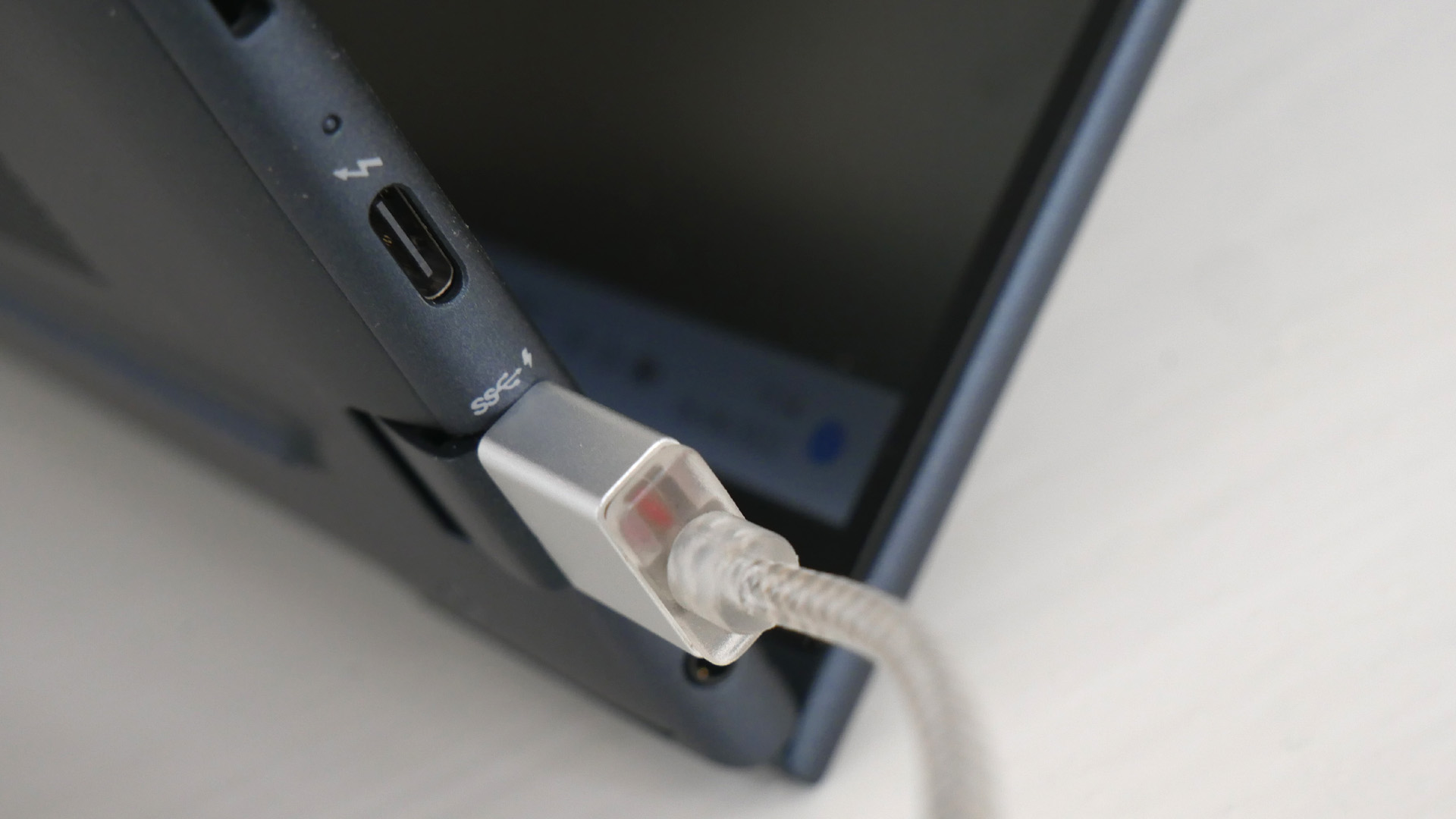 HP Elite Dragonfly G3