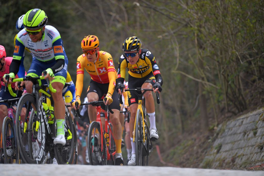 OVERIJSE BELGIUM APRIL 14 Gijs Leemreize of Netherlands and Team Jumbo Visma during the 61st De Brabantse Pijl La Flche Brabanonne 2021 Mens Elite a 2017km race from Leuven to Overijse 106m BP21 FlandersClassic on April 14 2021 in Overijse Belgium Photo by Luc ClaessenGetty Images