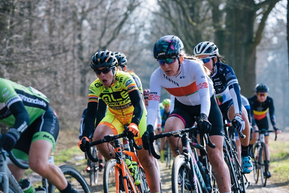 Alena Amialiusik (Canyon//SRAM)