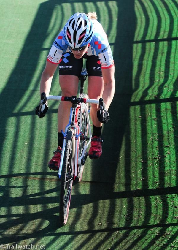 Katie Compton (Trek Cyclocross Collective) descending the flyover with the race lead