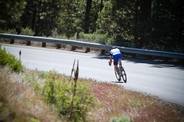 Michael Olheiser (Moontoast) rides the road to a national title.