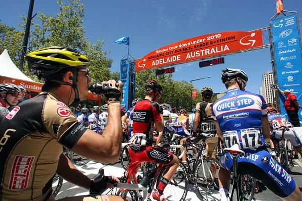Riders line up for the start of the final stage.