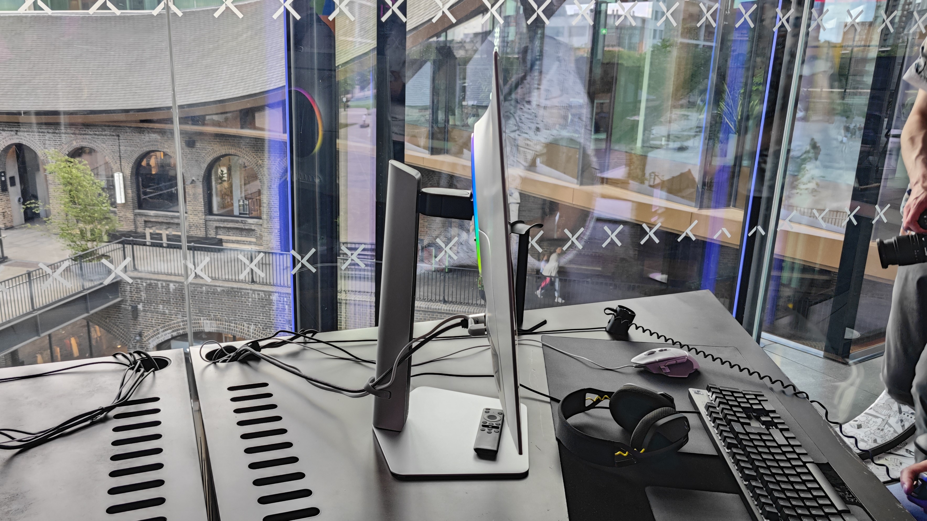 Samsung Odyssey OLED G6