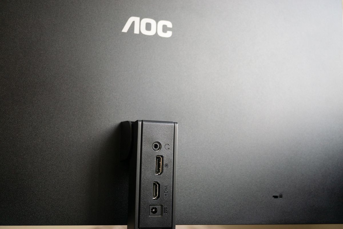 AOC 24V2Q