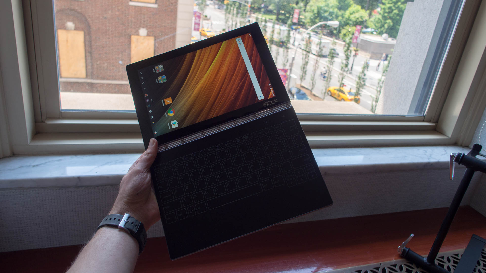 The Lenovo Yoga Book finally makes dual screen tablets a reality | TechRadar
