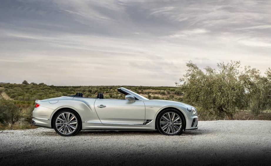 Bentley Continental GT Speed Convertible in silver side view