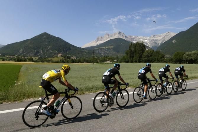 Tour de France race leader Chris Froome (Sky) and his teammates